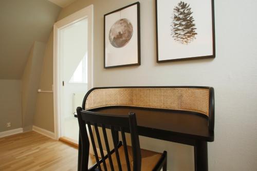 Unique 5 Bedroom Flat w Exposed Beams in Copenhagen Unique 5 Bedroom Flat w Exposed Beams in Copenhagen