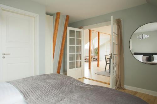 Unique 5 Bedroom Flat w Exposed Beams in Copenhagen Unique 5 Bedroom Flat w Exposed Beams in Copenhagen