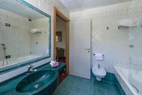 Hotel Lido La Perla Nera - image 7