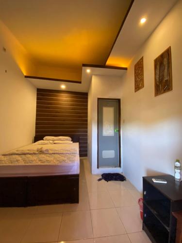 Watukarung Sackstone Guesthouse