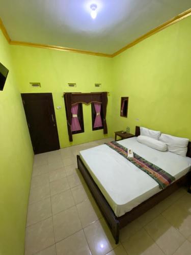 Watukarung Sackstone Guesthouse