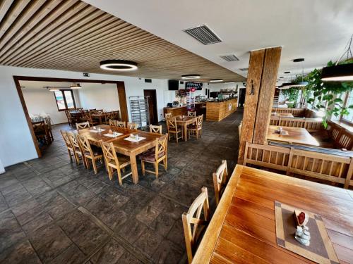 Hotel Prichovice - image 7