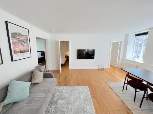 Amazing Apartment Near Tivoli Gardens & Copenhagen City Hall Square, Kopenhagen (Foto 10)