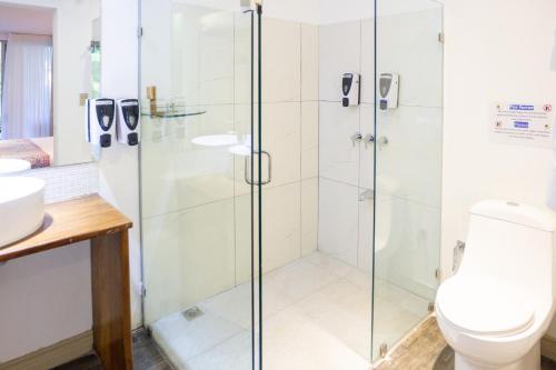 422498970 La Vela Boutique Hotel