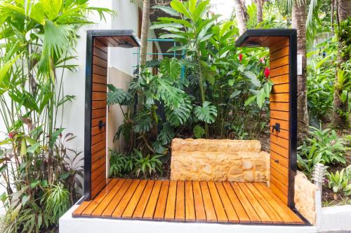 422500211 La Vela Boutique Hotel