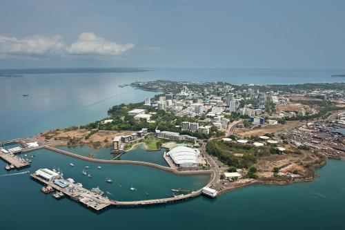 Darwin Waterfront Luxury Suites