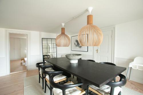 Modern 3BR Duplex Apartment in Nyhavn w Private Balcony, Kopenhaga (zdjęcie 3)