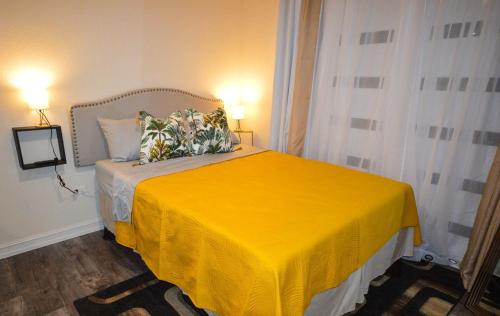 One-Bedroom Apartment image 8