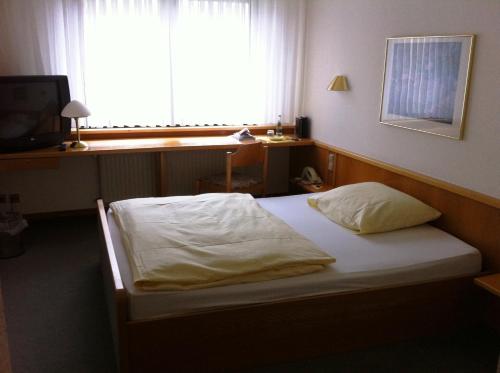 1 twin bed