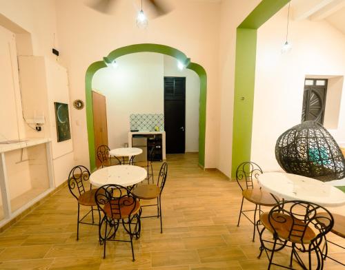 ห้องครัว, Nido Colibrí - Private Rooms and hostel Dorms in Remate de Paseo Montejo (Nido Colibri - Private Rooms and hostel Dorms in Remate de Paseo Montejo) in เมริดา