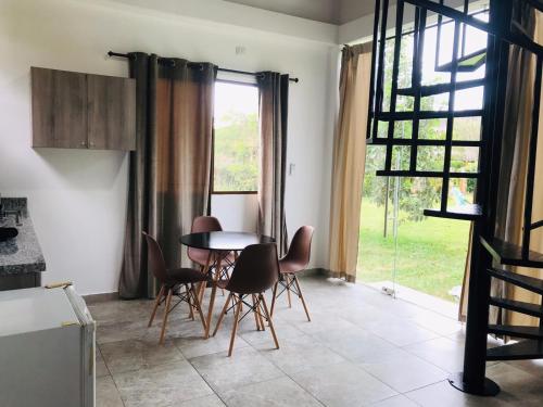 Instalaciones, Las Cabanas in Olon