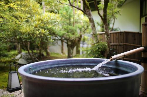 陌米吉亚附楼酒店