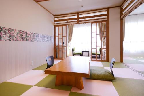 Superior Japanese Room - Non Smoking image 4