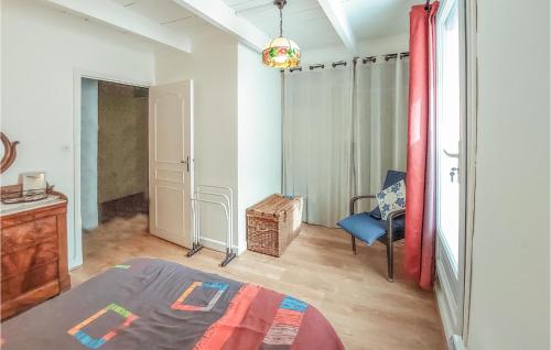 Beautiful Home In Molières-Cavaillac With Wifi (Beautiful Home In Molieres-Cavaillac With Wifi) in Aveze mazpilsēta