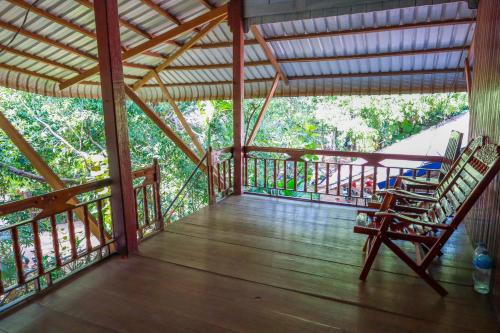 Balcony/terrace, Community Homestay  in Prasat Bakong