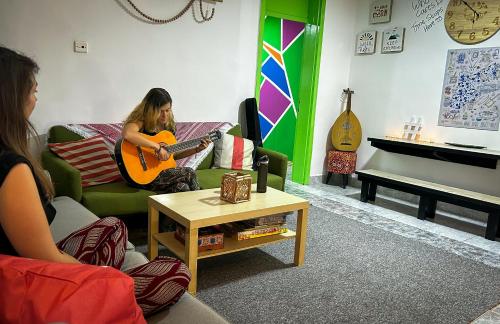 Mango Haus – Al' Aqabah, TX