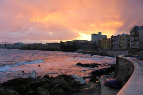 The Twins Rooms in Trapani 2 Room Type - Double Room with Balcony and Sea View