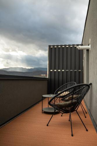 Skylark - Milano Studio with Terrace and Panoramic View, Brašov (fotografie 5)