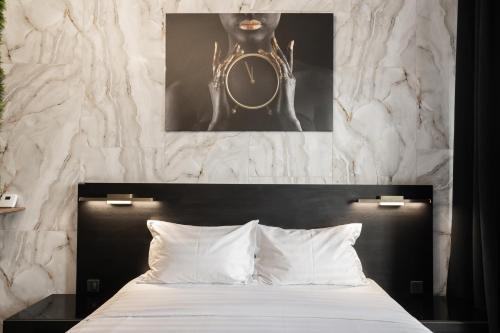 Milano Studio with Terrace and Panoramic View Milano Studio with Terrace and Panoramic View