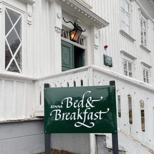 Kinna Bed & Breakfast