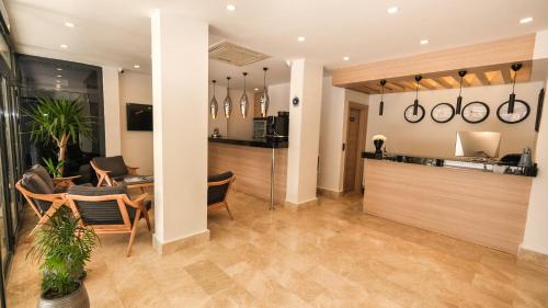 ล็อบบี้, Alesta Seaside Residence in เฟทิเย