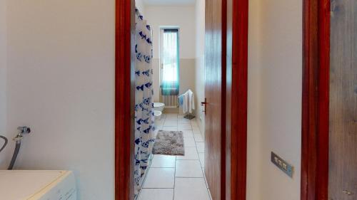 Bathroom, Appartamento Lago di Como 2 in Civenna