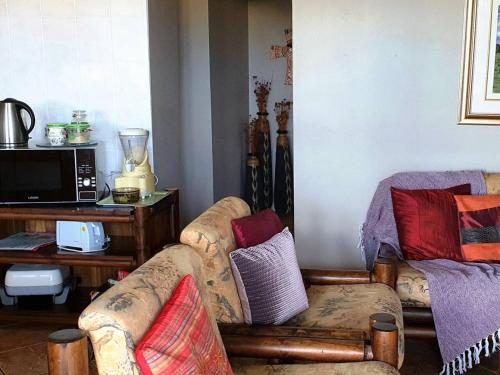 2 bedrooms, 3 beds