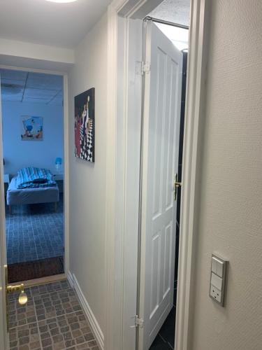  Skovbakkegaardens Bed & Bath - Værelser med eget bad in Aalborg