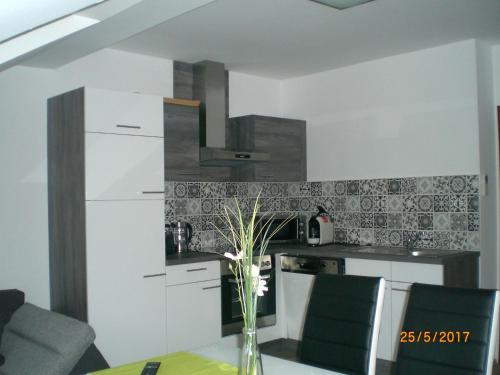 Apartment (4 Adults)
