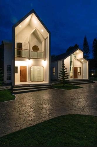 Exterior view, Circle de Montana Khaoyai - เซอร์เคิล ดิ มอนทาน่า เขาใหญ่ near Midwinter Green Restaurant