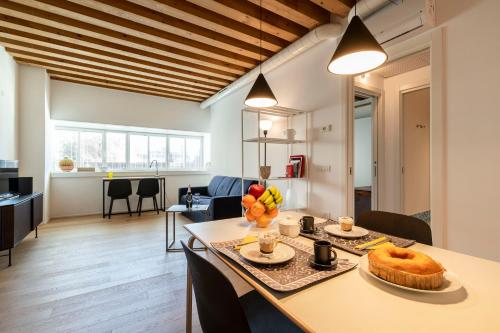 Mel House, Venice