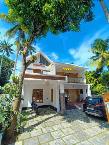 Adam villa homestay varkala