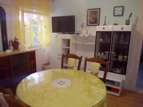 B&B Gradac - Apartmani Ćubela - Bed and Breakfast Gradac