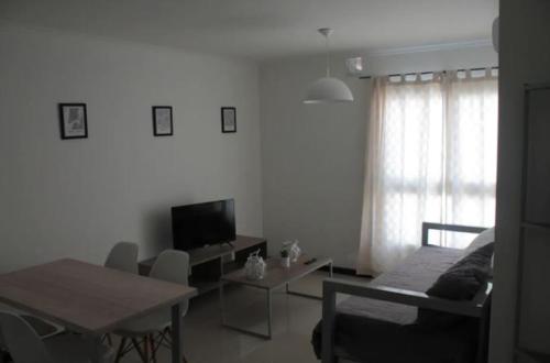 One-Bedroom Apartment image 10