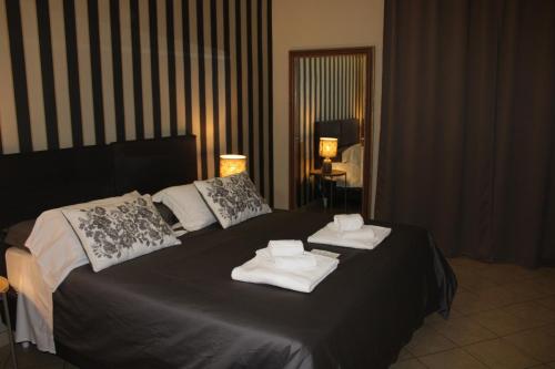 Hotel Trieste Catania Room Type - Triple Room with Balcony