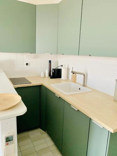 Superbe 2 pièces - 4 couchages - Clim - Parking - Piscine résidence