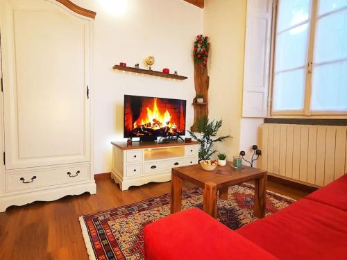  Montevecchia Alta. Mondo [Santuario] + Parcheggio, Unterkunft in Montevecchia