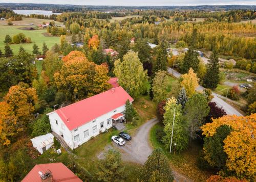 Cozy Studio - 7 min to Tampere Airport - Free Parking in Nokia