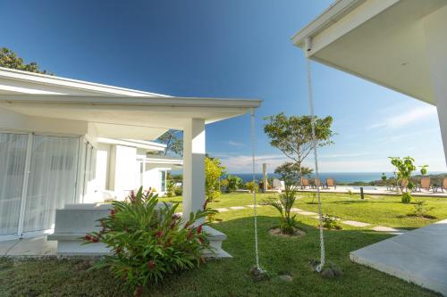 Adeluna Luxury Villas