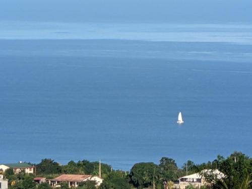 Bas de villa, vue mer, avec jaccusi