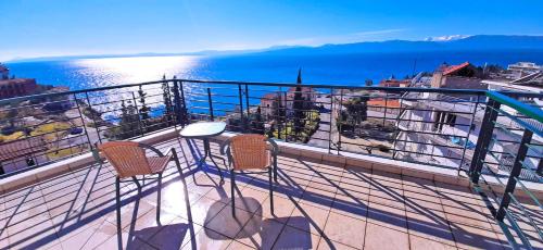 Mitho Hotel - image 8