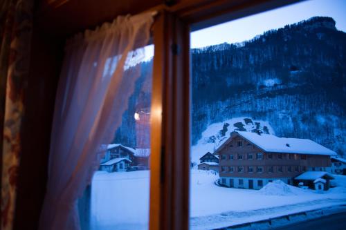 Alps Romantik - image 3