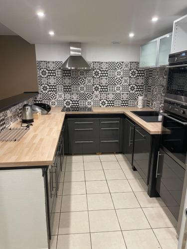 廚房, L’oustal in 聖費利克斯洛拉蓋