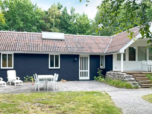 6 person holiday home in Hadsund