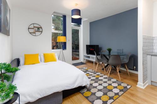 Picture of Flatzy - Lovely Sefton Park Retreat