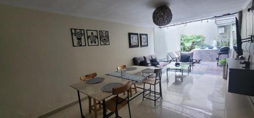 Libertador Aptos l Jacuzzi l In Provenza, Медельин (фото 9)