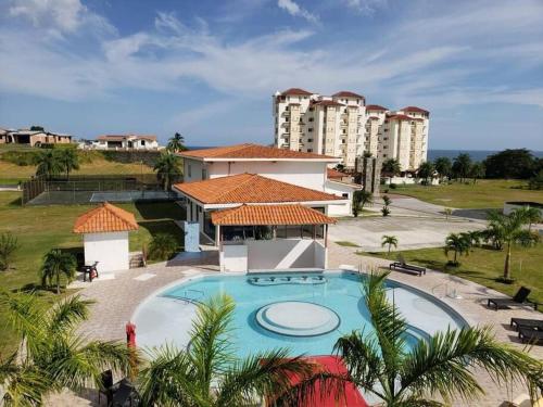 전망, Beautiful Apartment in Vista Mar Golf, Beach & Marina in 산 카를로스