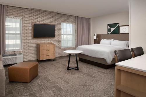 Staybridge Suites San Antonio Airport