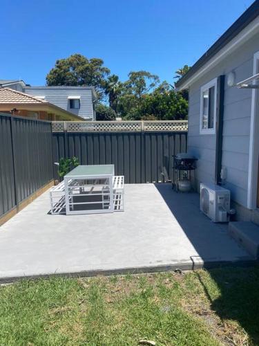 Dog friendly new humble abode In hotspot location