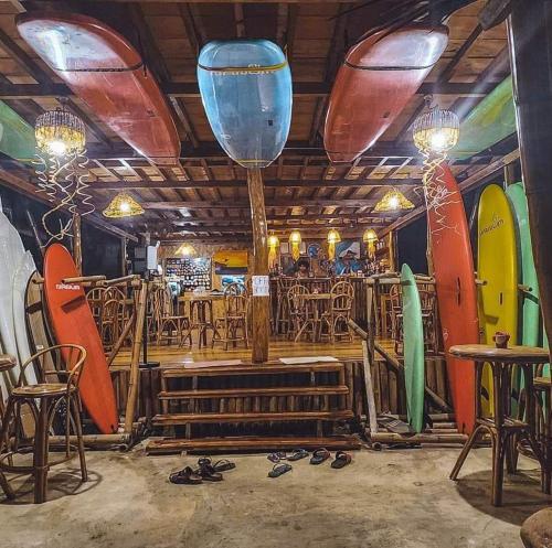 Surf and Skate Duli El Nido By Kiteclub Palawan - 레스토랑